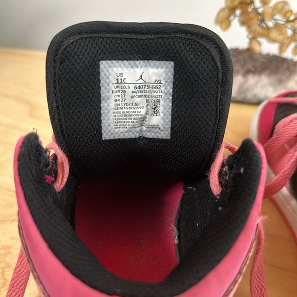 Children’s Nike Sneakers - Picture 5 of 13